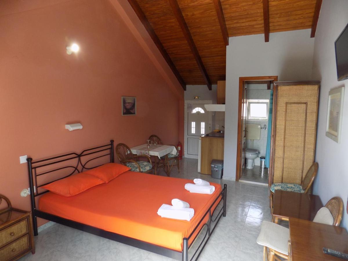 Marina Studios II Argostoli  Buitenkant foto